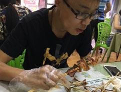 拉孜烧烤加盟,学烧烤技术,开烧烤店多少钱